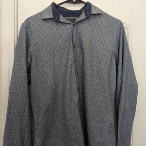 Selling a dress shirt from Zara man.